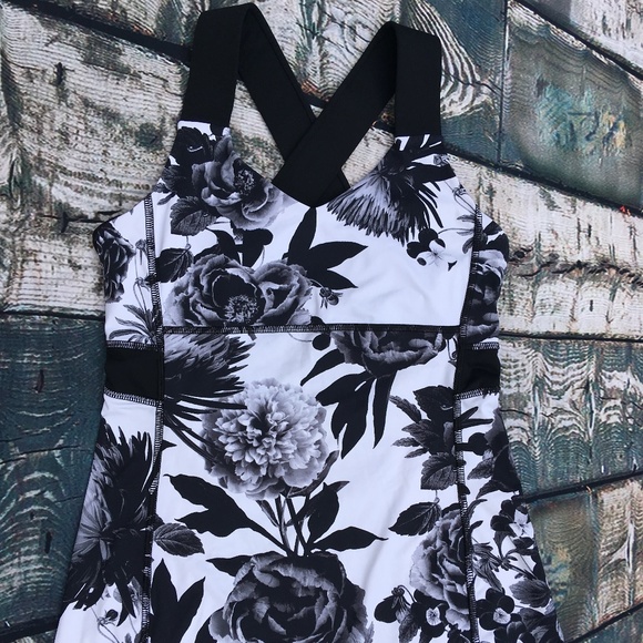 Lululemon Floral Yoga Tank - Picture 1 of 8
